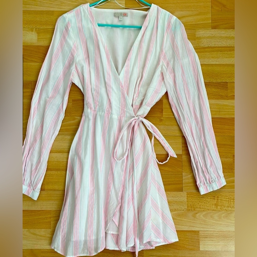 NWT Gianni Bini Wrap Mini Dress